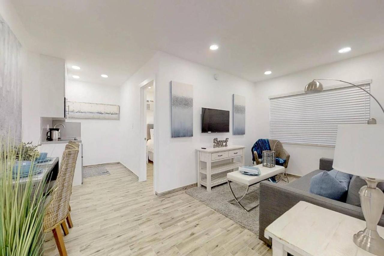Trendy 1Br W Parking Space & Walk To The Beach #8 Hollywood Exterior photo